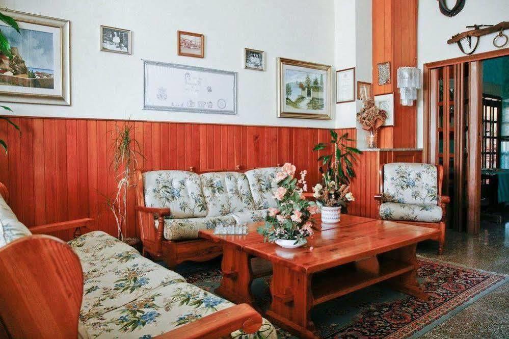 Hotel Casa Del Gourmet Siderno ภายนอก รูปภาพ