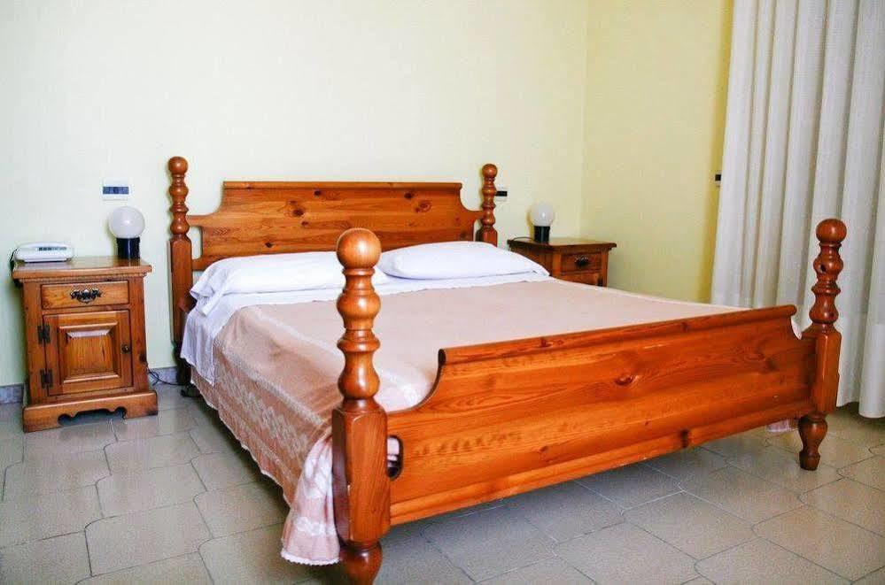 Hotel Casa Del Gourmet Siderno ภายนอก รูปภาพ